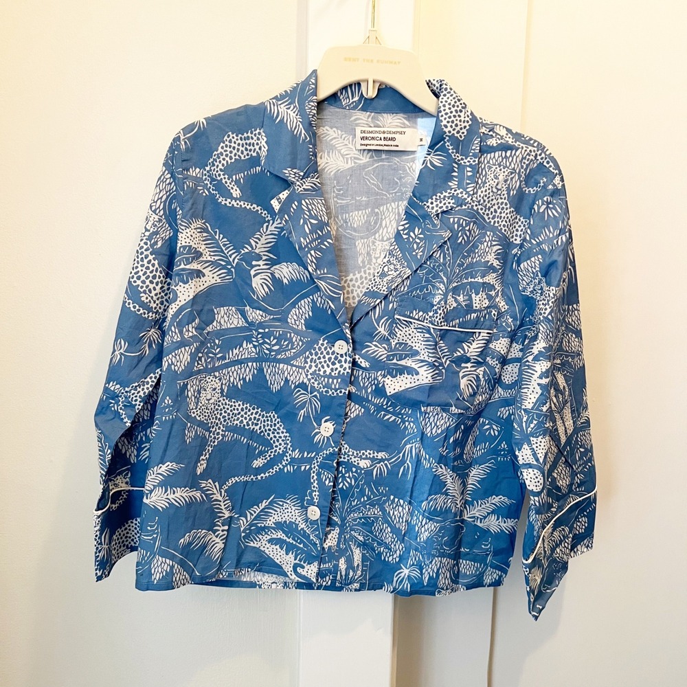 Desmond & Dempsey Veronica‎ Beard Pajama Top Medium Hercules Jasper Blue Leopard